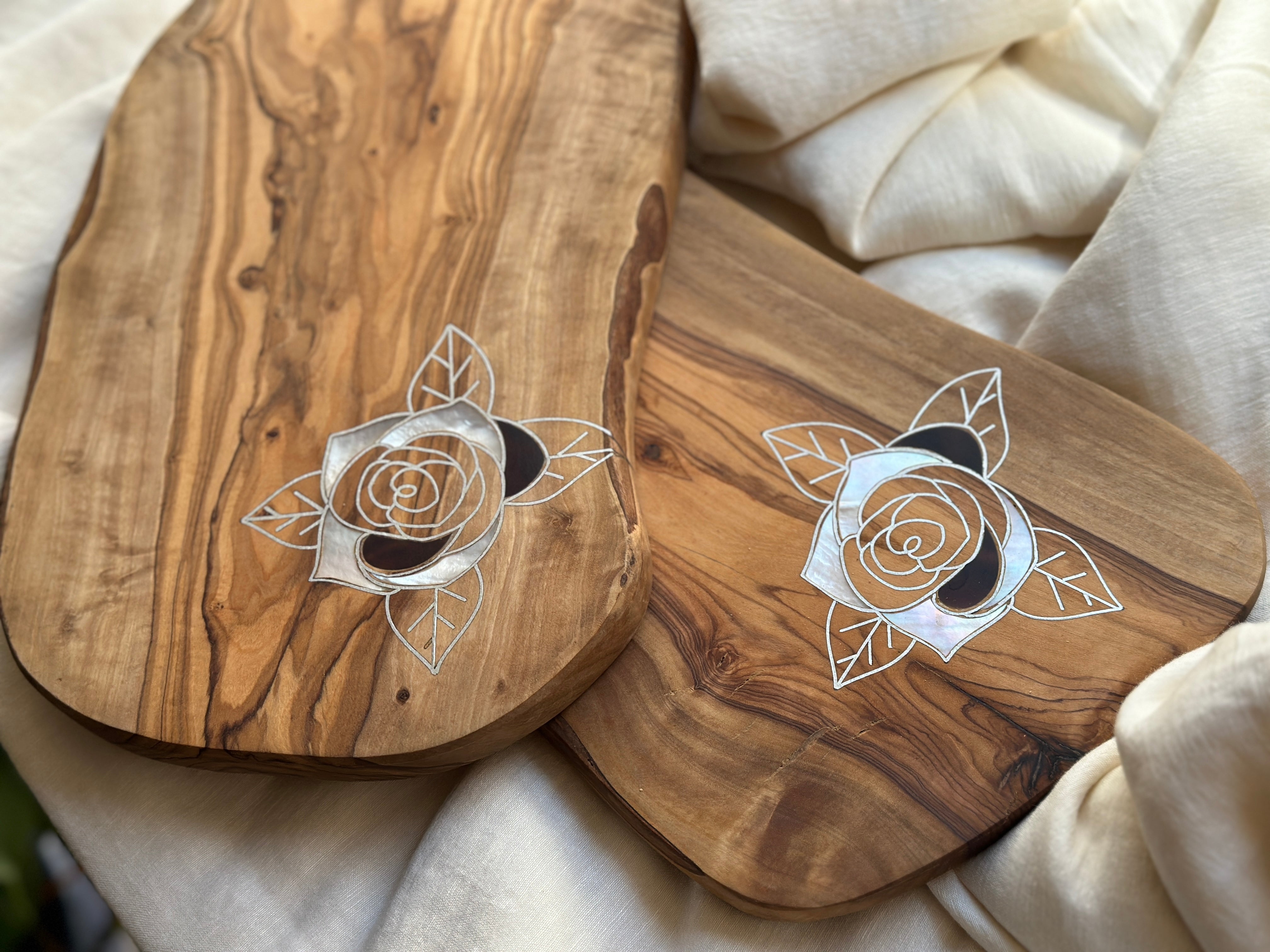 Olive Wood board with Mother of Pearl - Hilweh Market