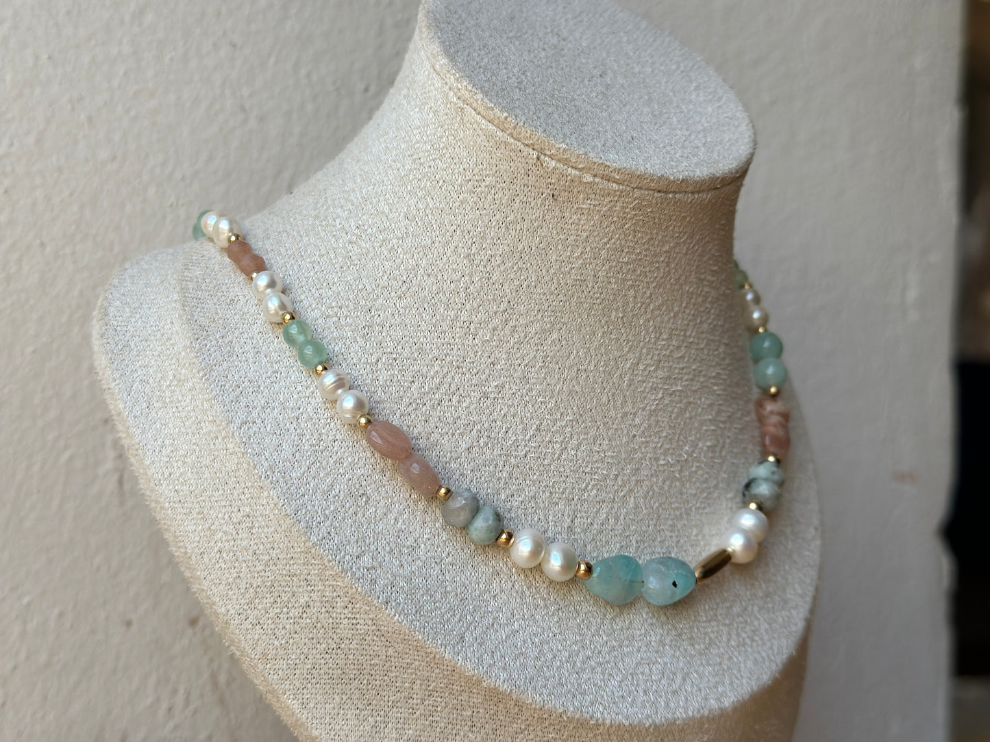 Narjis pearl necklace - Hilweh Market