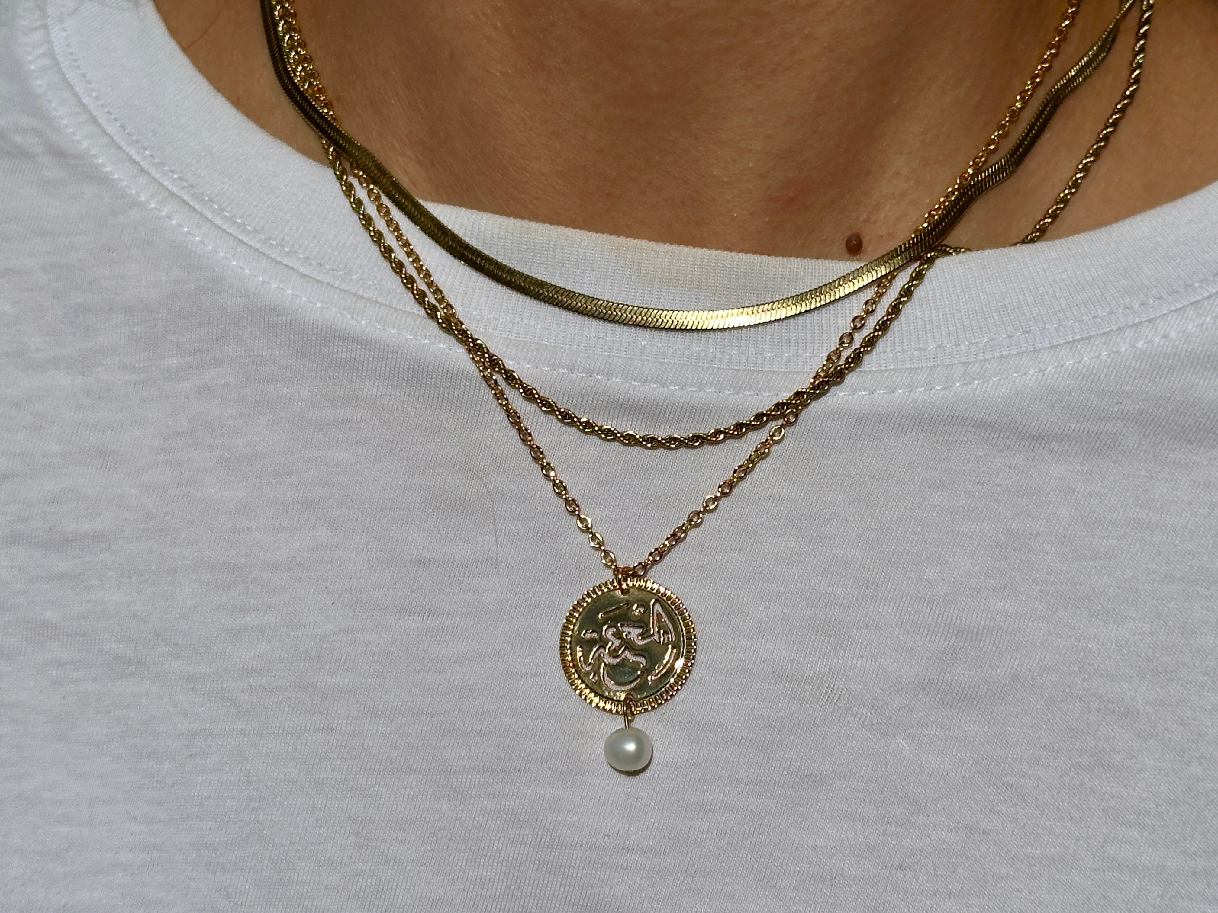 Arabic Calligraphy Gold Necklace with a Gemstone (more available) - Hilweh Market