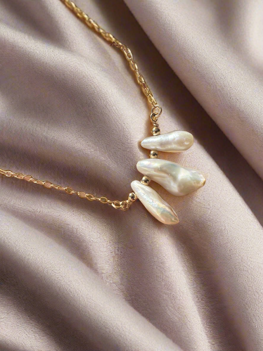 Pearl Gold Chain Necklace (Rana) - Hilweh Market