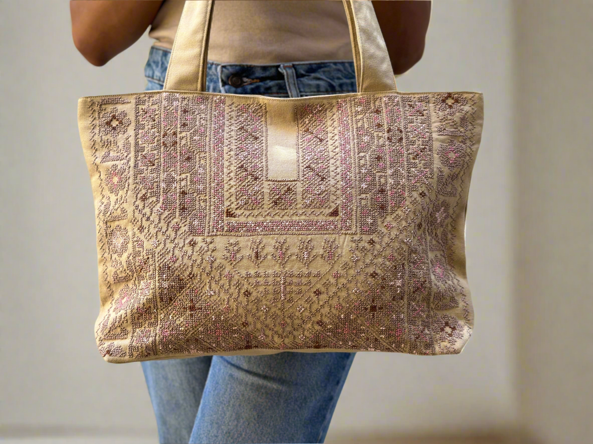 Hand Embroidered Handbag - Pink - Hilweh Market