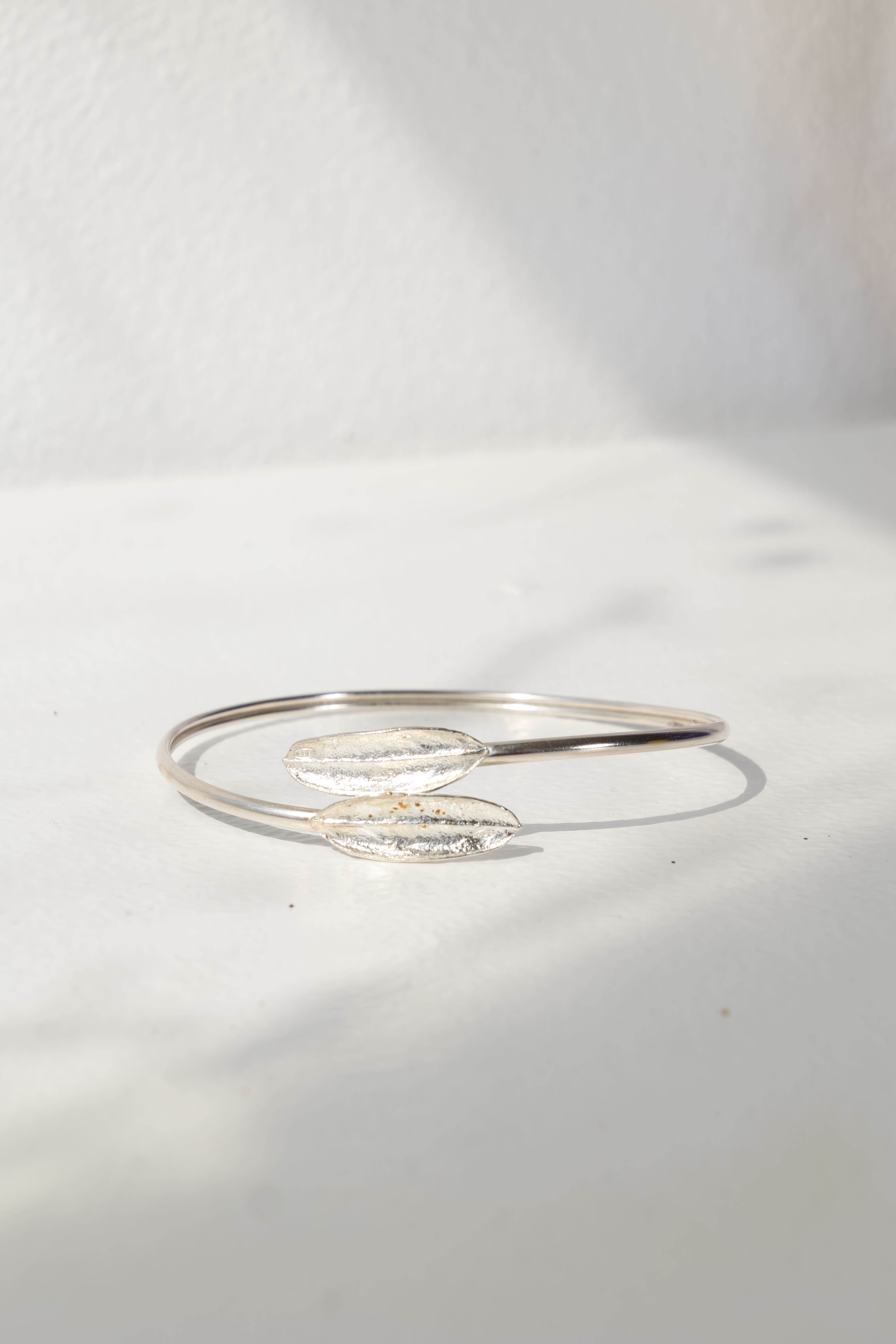 Olive-leaf-silver-bracelet-bethlehem