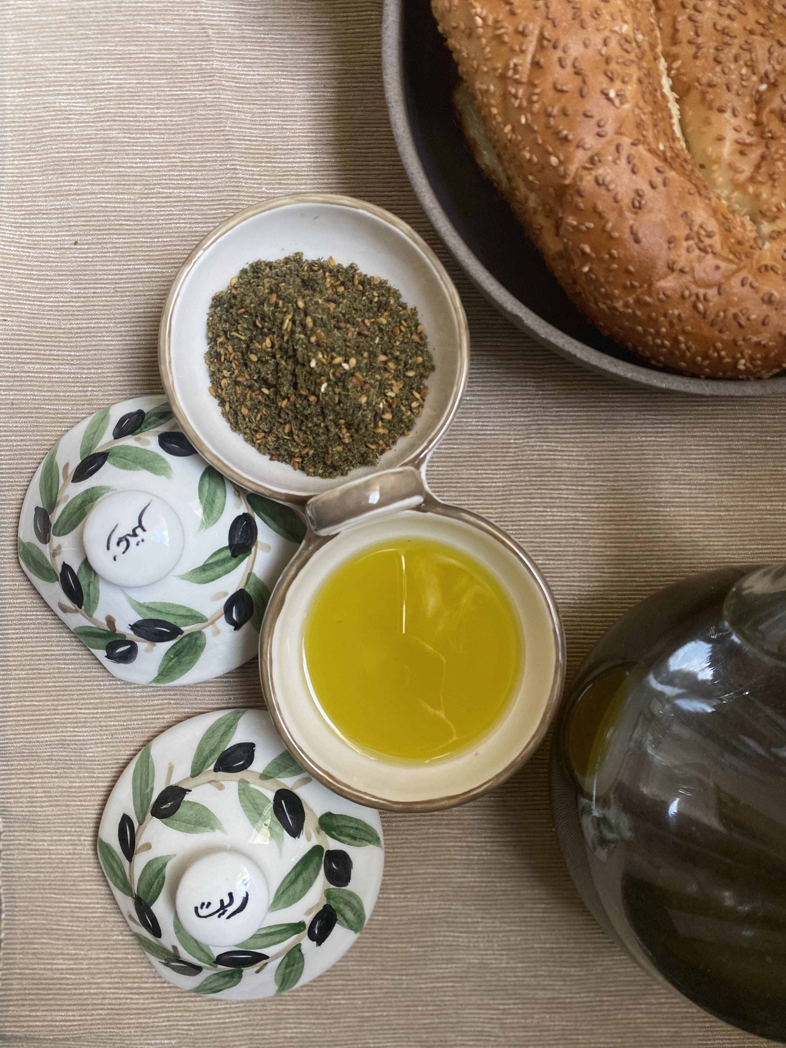 nisf-jbeil-olive-oil-zaatar-palestine-nisf-jbeil