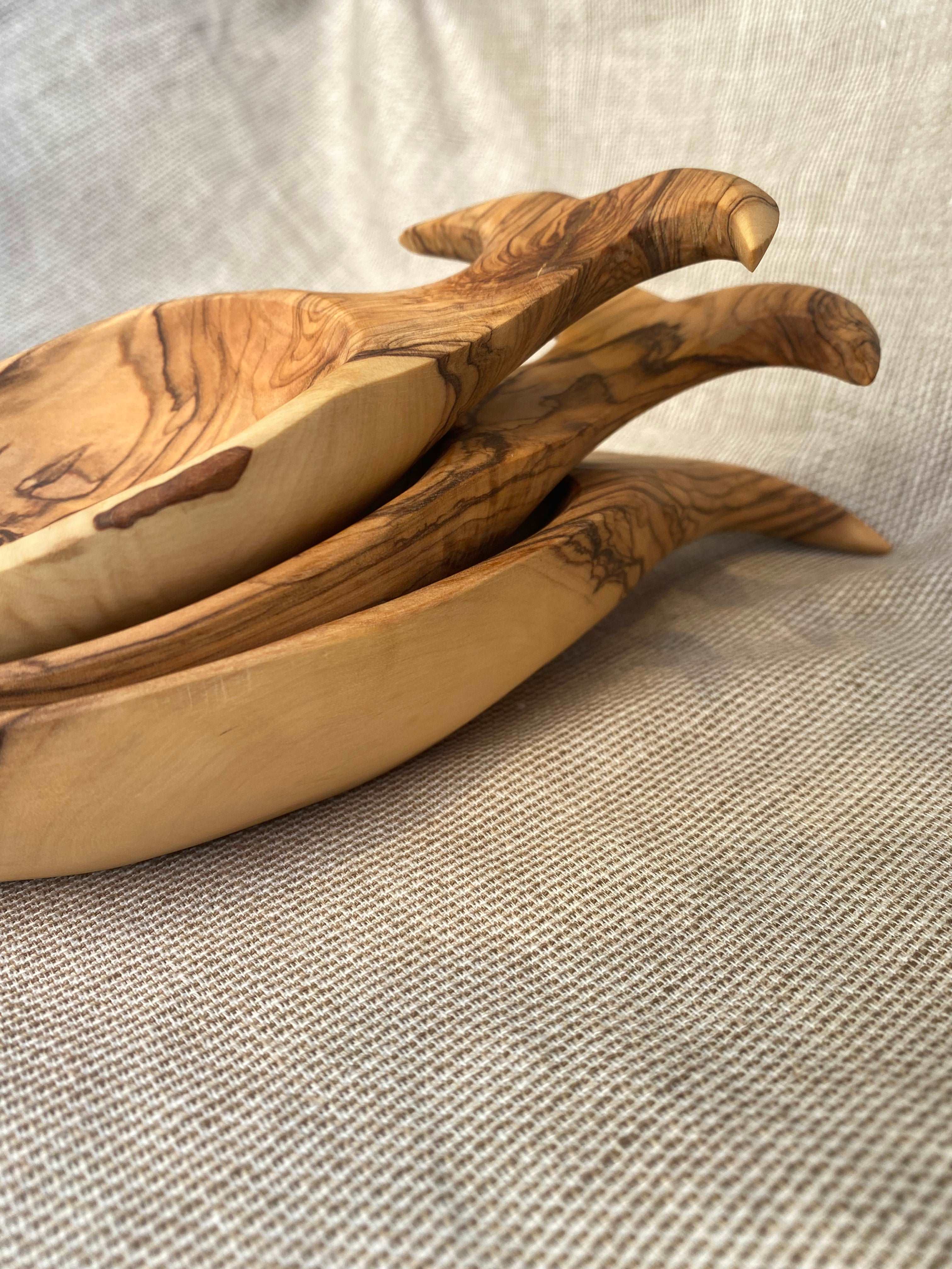Stacked set of olive wood plates - Hilweh Market