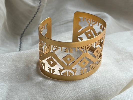 Gold-plated ‘Tatreez’ cuff