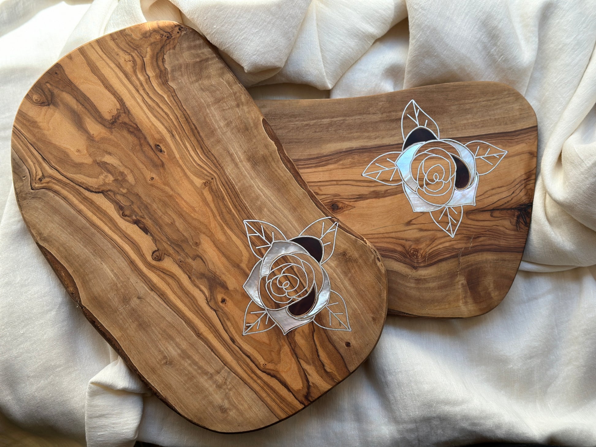 Olive Wood board with Mother of Pearl - Hilweh Market