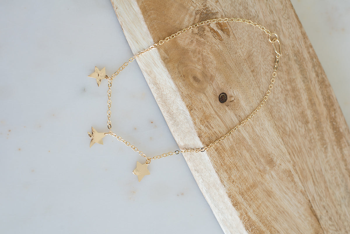 Mai Zarkawi Gold stars necklace - Hilweh Market
