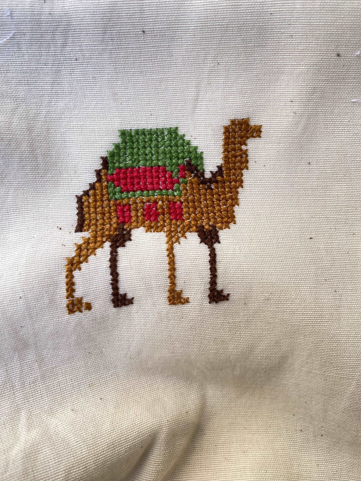 Embroidered-Camel-Tote-Bag-green-red