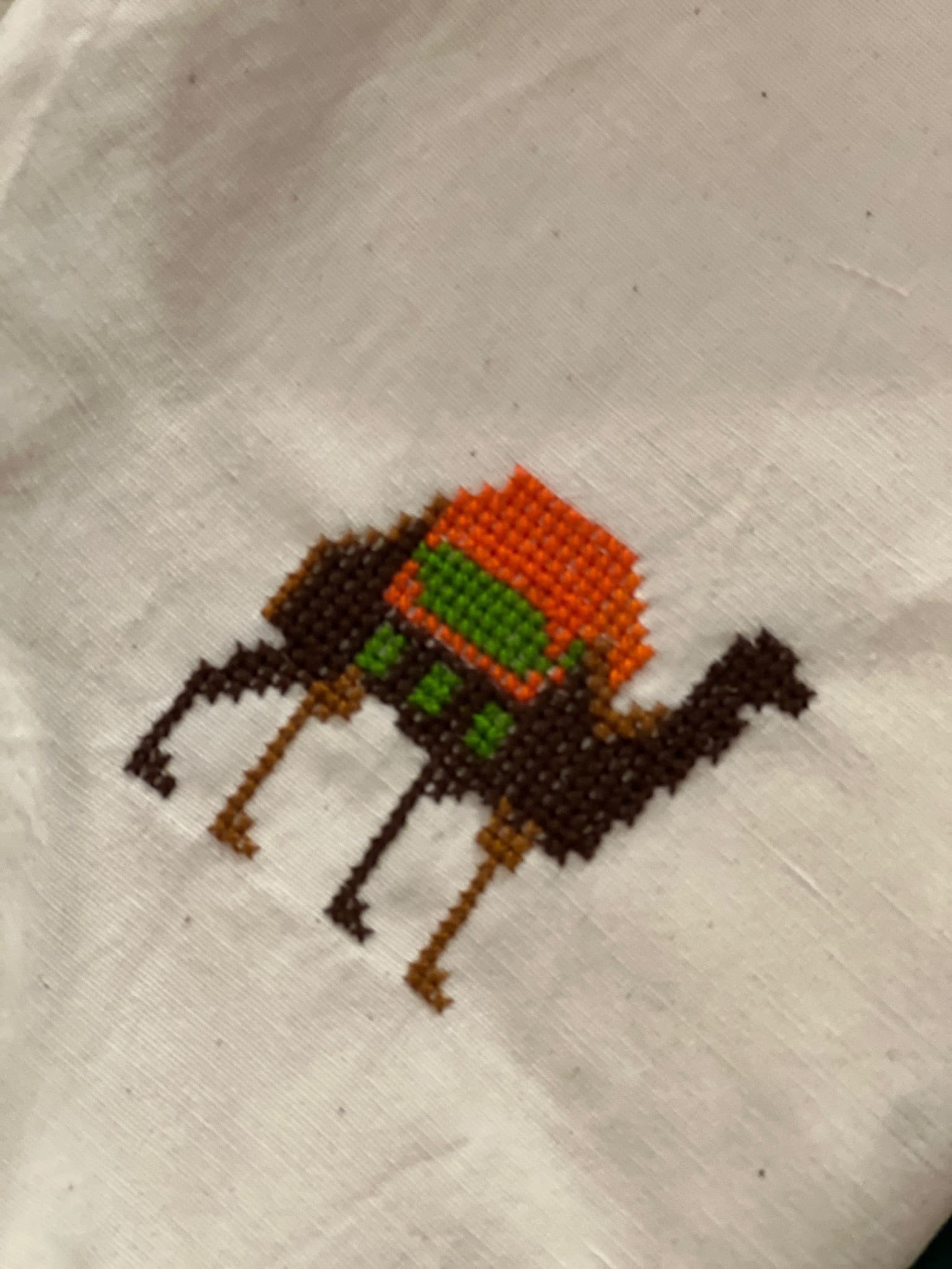 Embroidered-camel-tote-bag-palestine