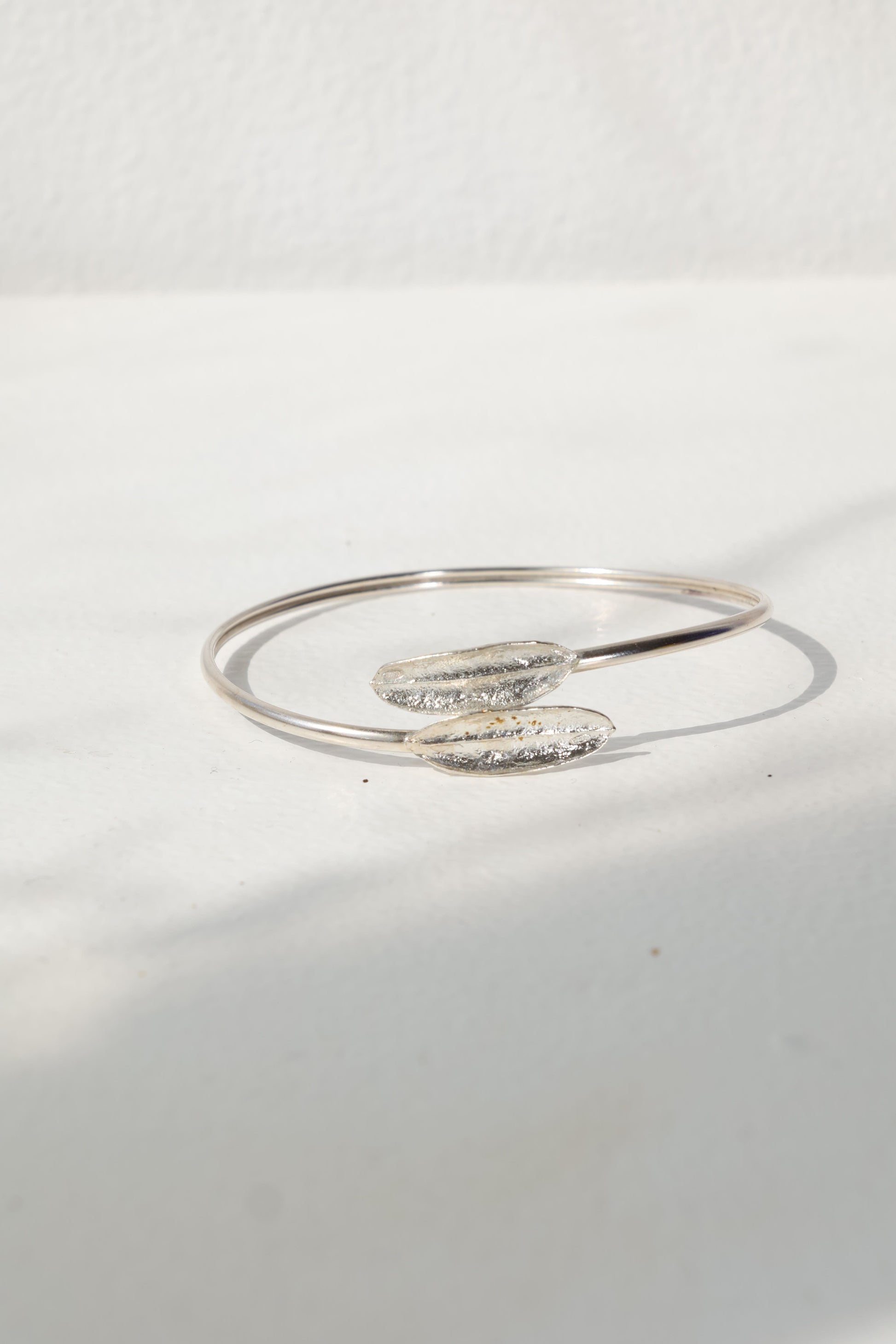 Olive-leaf-silver-bracelet-bethlehem-nadia