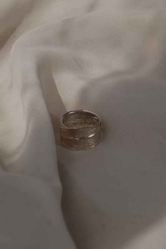 Olive-leaf-silver-ring-band-bethlehem-nadia