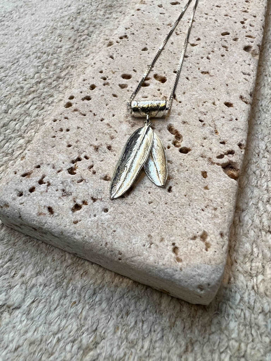 bethlehem-silver-olive-leaf-necklace-nadia