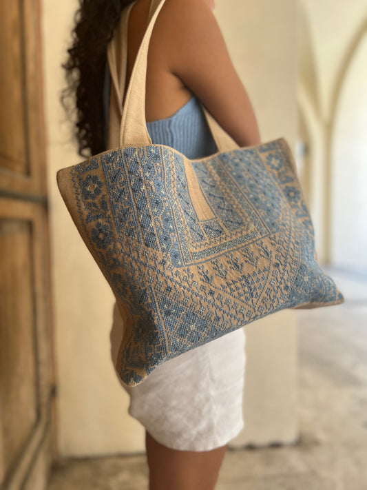 Emroidered linen handbags - Hilweh Market