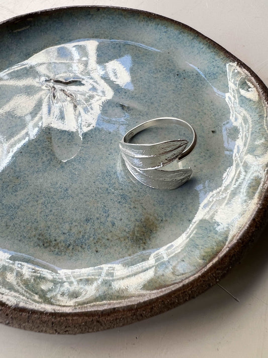 silver-Ring-Two-Olive-Leaf-bethlehem-palestine-nadia